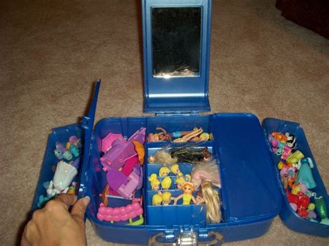 Polly Pocket Organizer .